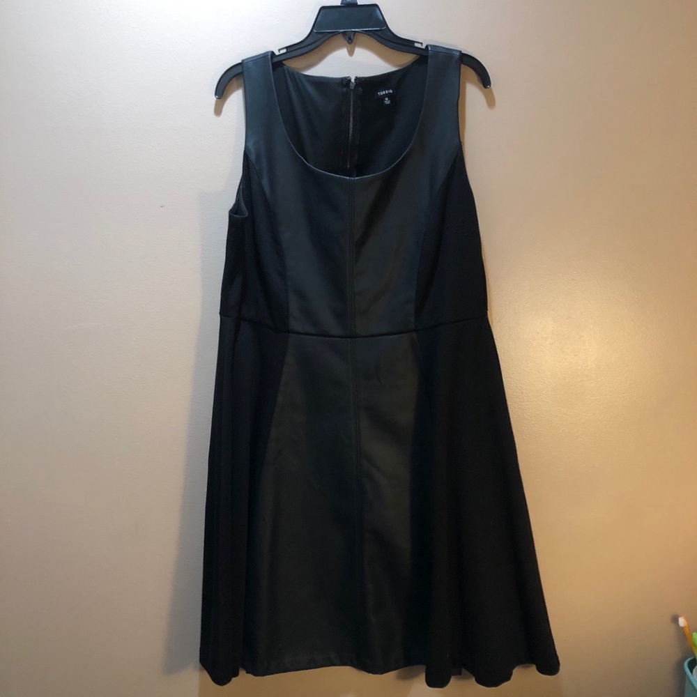 Super hot black leather dress